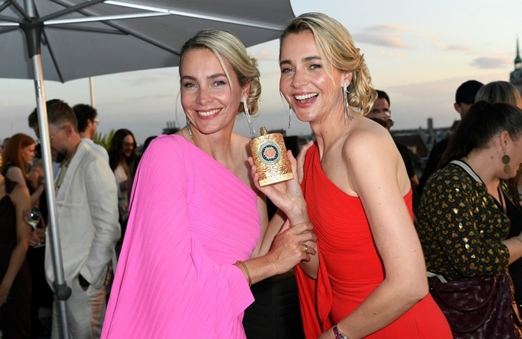 Nina und Julia Meise