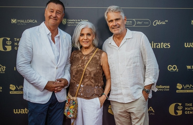 Veranstalter Edwin Weindorfer mit Birgit Schrowange und Frank Spothelfer bei der Opening Night der Vanda Pharmaceuticals Mallorca Championships in Santa Ponca. © Mallorca Championships/Sascha Feuster