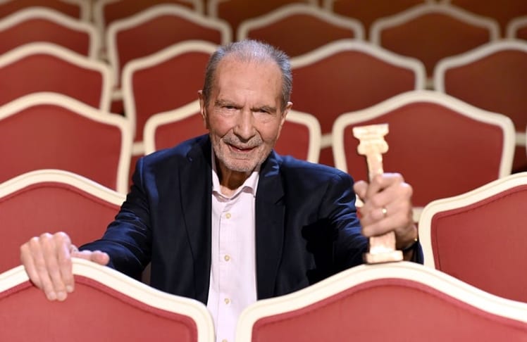 Gebührende Anerkennung mit 93: Ehrenpreisträger Edgar Reitz, Regisseur des Jahrzehnte umspannenden "Heimat"-Zyklus, am Dienstag, 23. Juni 2026 beim Friedenspreis des Deutschen Films in München