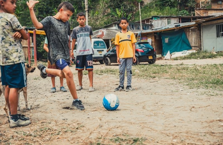 Der FIFA Global Citizen Education Fund unterstützt Bildungs- und Fußballprojekte für Kinder in benachteiligten Gemeinden weltweit.