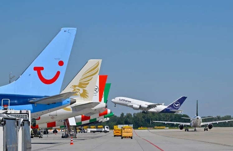 Mehr Wettbewerb im Luftverkehr: CDU und CSU wollen die Luftverkehrsteuer langfristig abschaffen, um deutsche Flughäfen für Airlines wieder attraktiver zu machen.