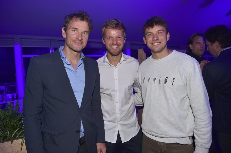 Kevin Krawietz und Andreas Mies (rechts) mit Fußball-Legende Jens Lehmann (links) bei der Players Night BMW Open by American Express 2022 im MTTC Iphitos e.V. in München (Bild: Brauer Photos / G. Nitschke)