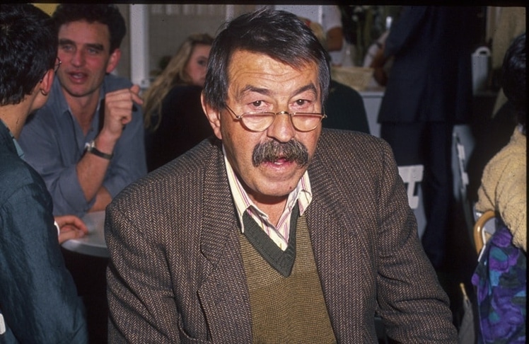 Günter Grass im Jahre 1988 auf einer Buchmesse in München