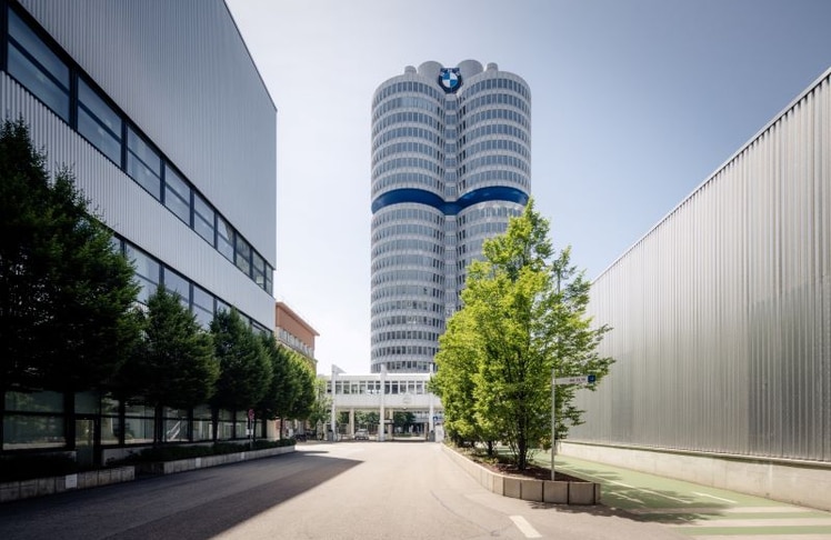 Die BMW-Konzernzentrale in München. Der Autobauer plant offenbar den Abbau von rund 8.000 Stellen weltweit.