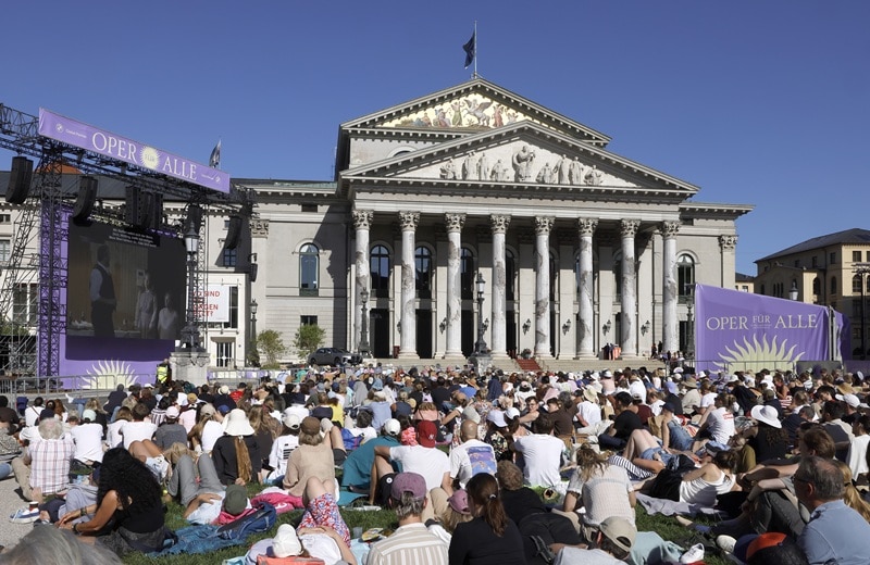 Eindruck vom Max-Joseph-Platz am Samstag (Bild: Franziska Krug)