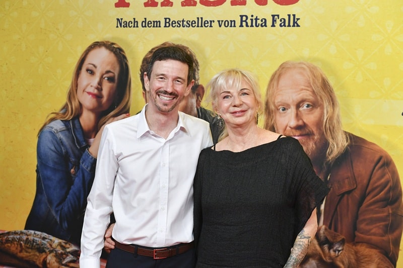 Produzent Oliver Berben und Autorin Rita Falk (Bild: Brauer Photos / G. Nitschke)