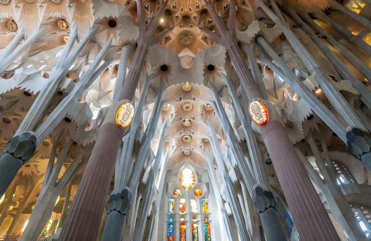 Die Sagrada Família in Barcelona führt das Ranking der neuen Weltwunder an und erhielt 31 Prozent der Stimmen der "Falstaff TRAVEL"-Community.