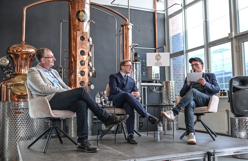 Siggelkow und Amthor beim Talk (Bild: Brauer Photos / O. Walterscheid)