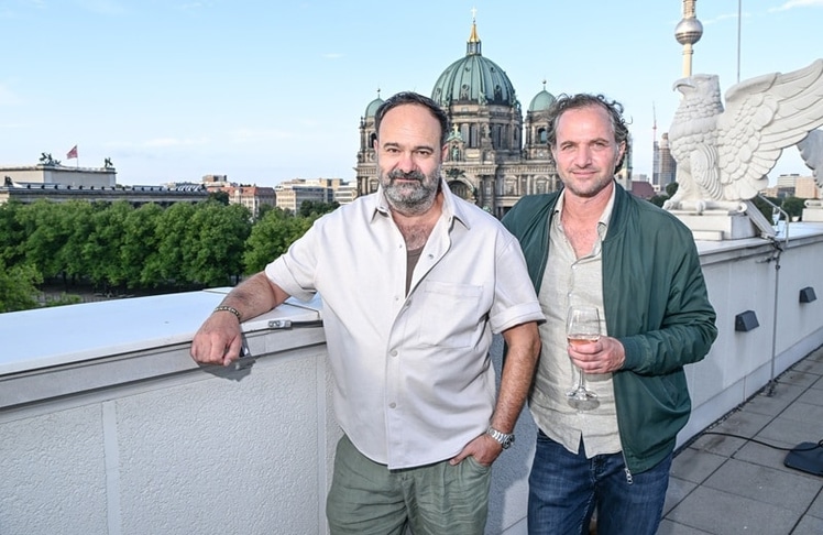  Tom Keune und Saro Emirze