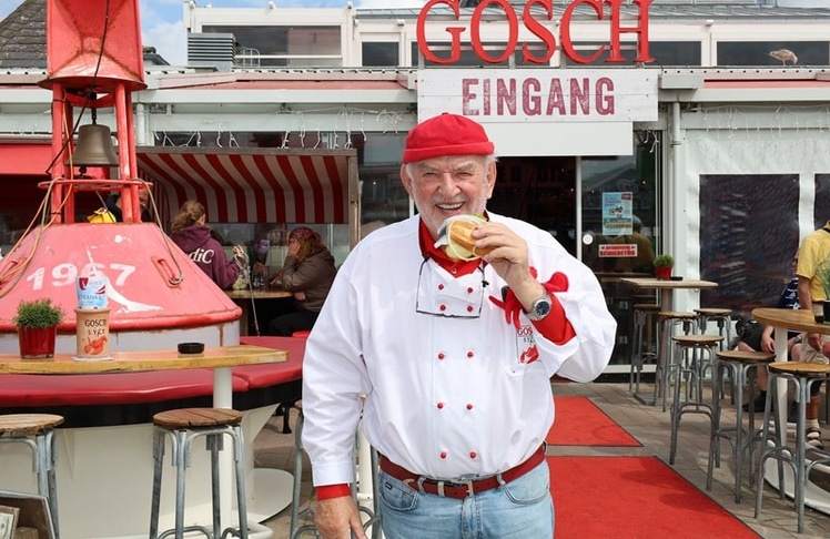 Am Samstag, 08. August will Jürgen Gosch den Weltrekord für das längste Fischbrötchen nach Sylt holen