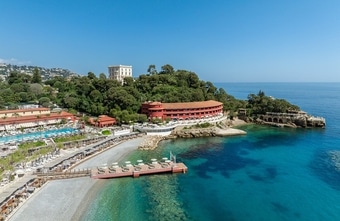 Monte-Carlo im Sommer: Strand, Michelin-Sterne und lange Nächte