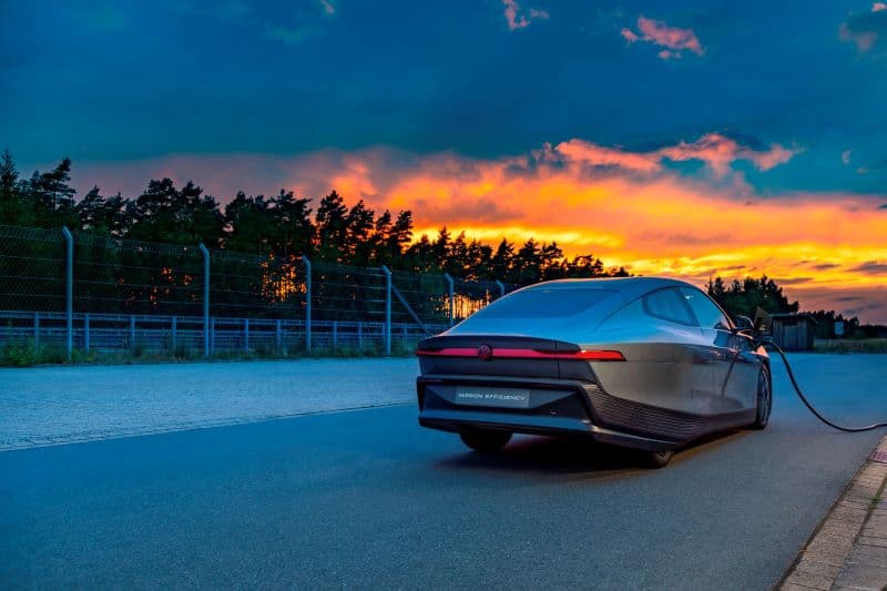 Der Volkswagen Mission Efficiency auf dem Testgelände in Ehra-Lessien nach dem zweiten Weltrekord, der sogenannten Idealfahrt. © Volkswagen AG