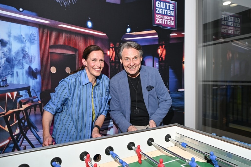 Gute Zeiten am Kicker: Ulrike Frank und Wolfgang Bahro (Bild: Brauer Photos / O. Walterscheid)