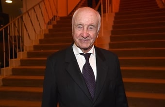 Goldene Henne geht an Armin Mueller-Stahl