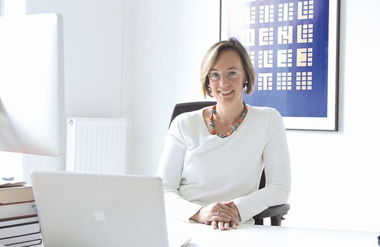 Wirtschaftsinformatikerin Sarah Spiekermann: "Worüber wir sprechen müssen, ist die Steuerung von Social Media durch künstliche Intelligenzen, die ganze Bevölkerungen zu den idiotischsten Aktionen mobilisieren." © Sarah Spiekermann