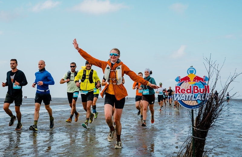 Teilnehmer beim Red Bull Wattlauf 2026 (Bild: Red Bull / Sebastian Kraft)