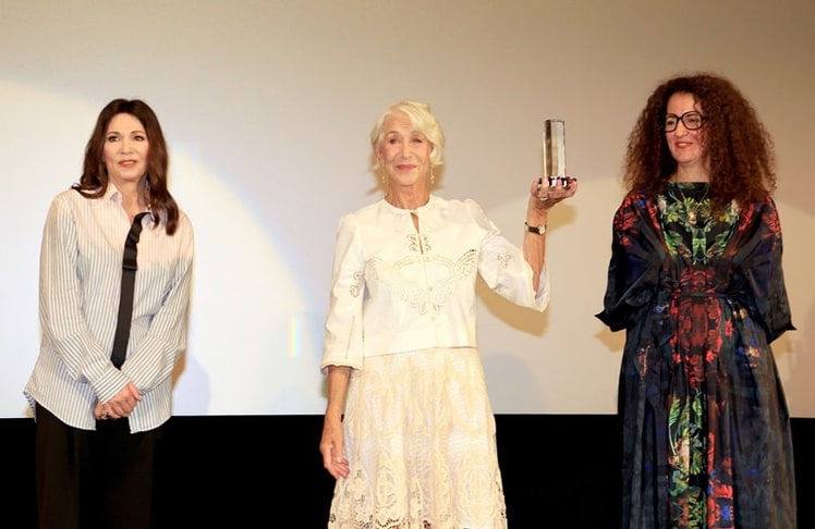 Helen Mirren mit Iris Berben und Malika Rabahallah (Leiterin FilmFest Hamburg)
